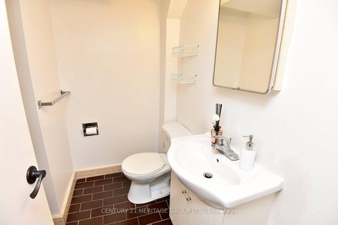 Photo 29 at 1022 Willowdale Avenue, Newtonbrook East, Toronto