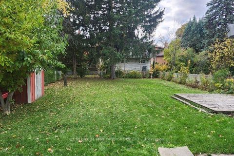 Photo 42 at 1022 Willowdale Avenue, Newtonbrook East, Toronto