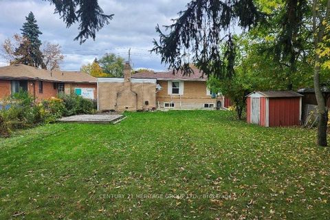 Photo 43 at 1022 Willowdale Avenue, Newtonbrook East, Toronto