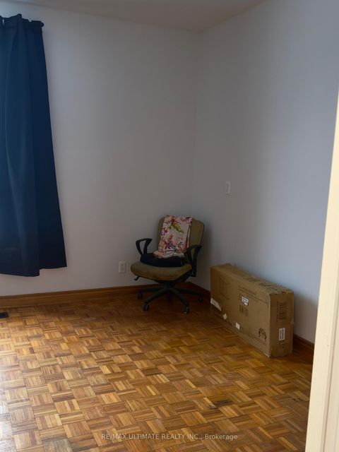 Photo 25 at 33 Shannon Street, Bellwoods, Toronto