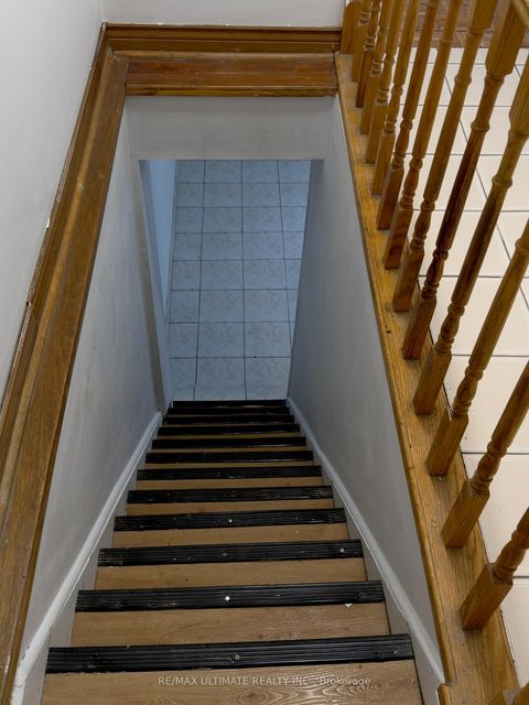 Photo 30 at 33 Shannon Street, Bellwoods, Toronto