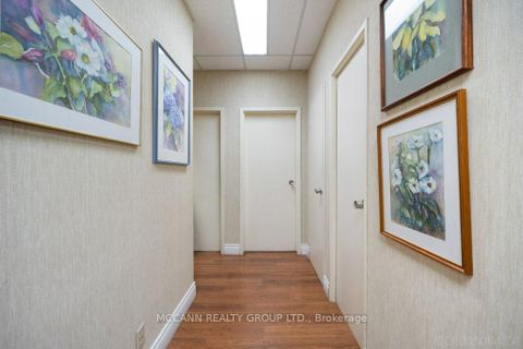 Photo 8 at 502 - 600 Sherbourne Street, North St. James Town, Toronto