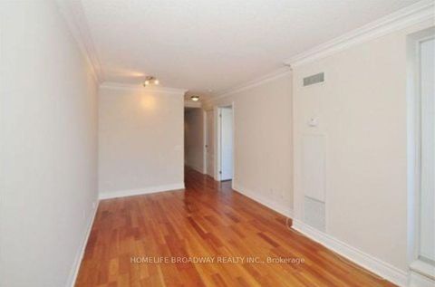 Photo 4 at 315 - 2 Clairtrell Road, Willowdale East, Toronto