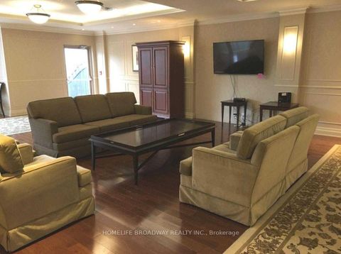 Photo 23 at 315 - 2 Clairtrell Road, Willowdale East, Toronto