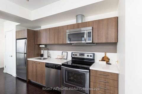 Photo 2 at 1405 - 390 Cherry Street, Waterfront Communities C8, Toronto