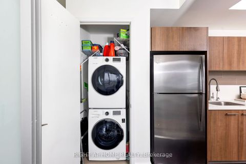 Photo 6 at 1405 - 390 Cherry Street, Waterfront Communities C8, Toronto