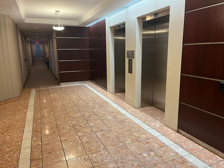 Photo 5 at 601 - 117 Gerrard Street, Yonge Corridor, Toronto