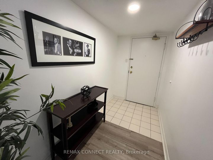 Photo 6 at 601 - 117 Gerrard Street, Yonge Corridor, Toronto