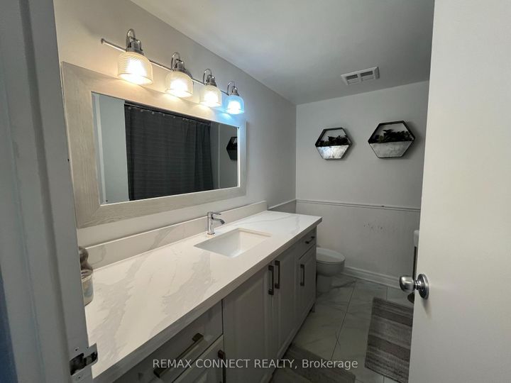 Photo 18 at 601 - 117 Gerrard Street, Yonge Corridor, Toronto