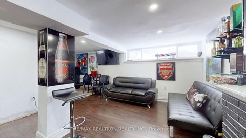 Photo 27 at 68 Marlin Court, London, Newmarket