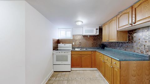 Photo 30 at 68 Marlin Court, London, Newmarket