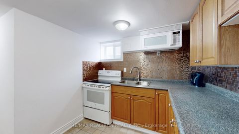 Photo 31 at 68 Marlin Court, London, Newmarket