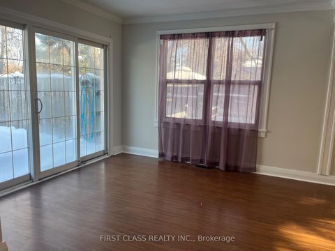 Photo 1 at 66 North Lake Road, Oak Ridges, Richmond Hill