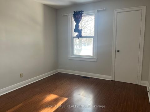 Photo 8 at 66 North Lake Road, Oak Ridges, Richmond Hill