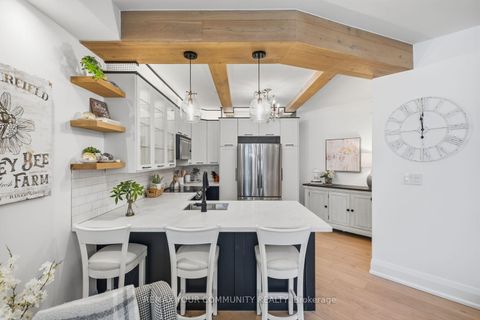 Photo 16 at 110 - 2267 Lake Shore Boulevard W, Mimico, Toronto