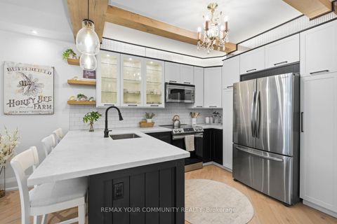 Photo 17 at 110 - 2267 Lake Shore Boulevard W, Mimico, Toronto