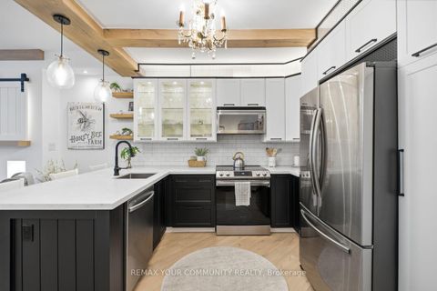 Photo 18 at 110 - 2267 Lake Shore Boulevard W, Mimico, Toronto