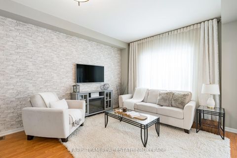 Photo 14 at 36 Connaught Lane, Shore, Barrie