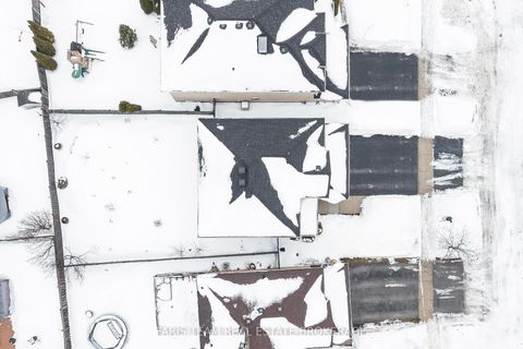 Photo 37 at 36 Connaught Lane, Shore, Barrie