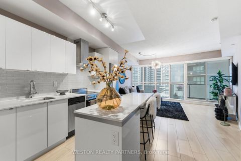 Photo 6 at 906 - 51 East Liberty Street, Niagara, Toronto