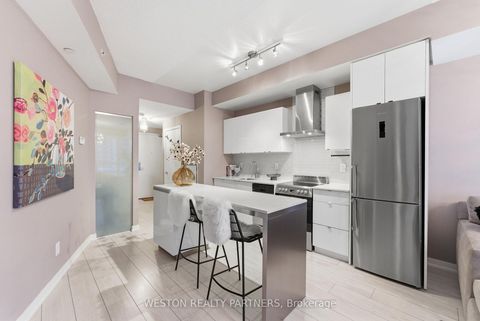 Photo 7 at 906 - 51 East Liberty Street, Niagara, Toronto