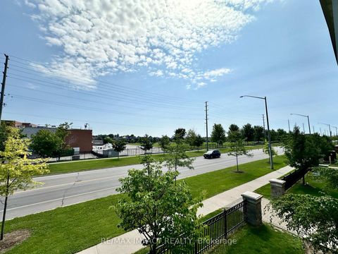 Photo 16 at 104 - 1 Sidney Lane, Bowmanville, Clarington