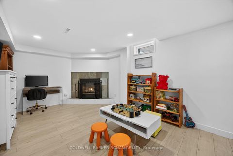 Photo 30 at 13 Bluegrass Drive, Holly, Barrie