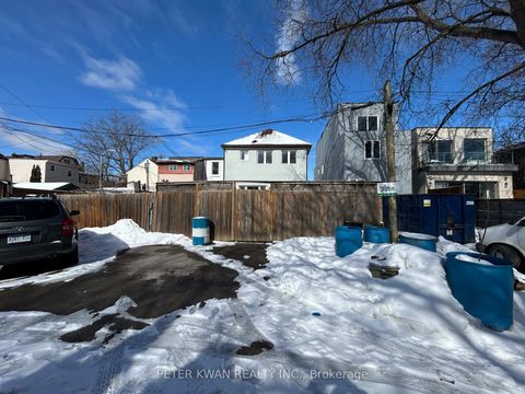 Photo 27 at 1543 Dundas Street E, South Riverdale, Toronto