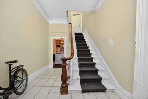 Photo 5 at 64 High Street, Queen's Park, Barrie