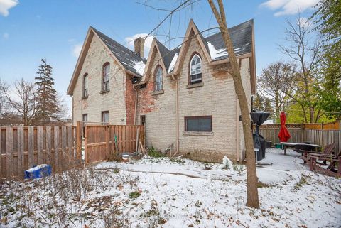 Photo 26 at 64 High Street, Queen's Park, Barrie