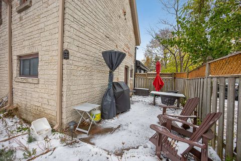 Photo 27 at 64 High Street, Queen's Park, Barrie