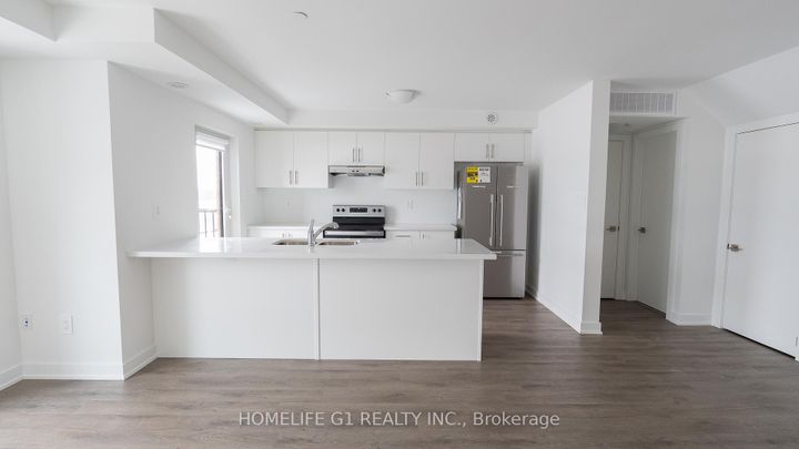 Photo 5 at 16 - 25 Romilly Avenue, Northwest Brampton, Brampton