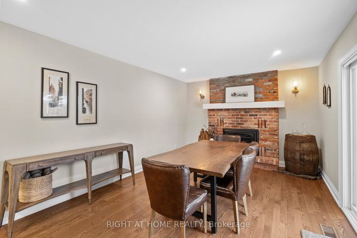 Photo 16 at 41 Amberly Boulevard, Ancaster, Hamilton