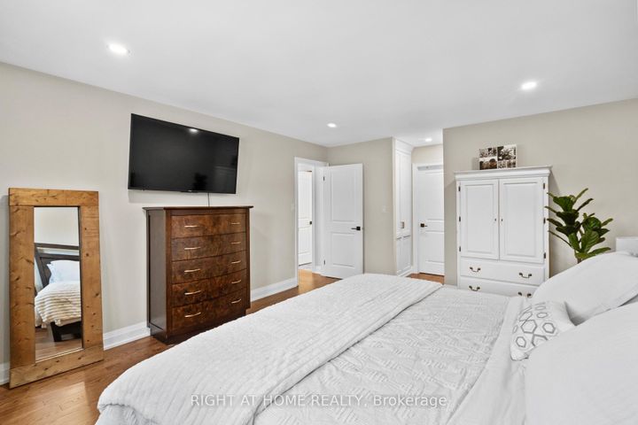 Photo 37 at 41 Amberly Boulevard, Ancaster, Hamilton