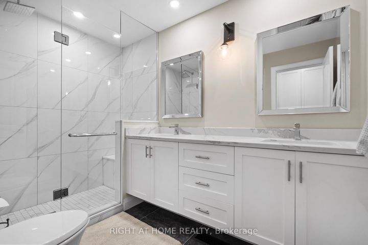 Photo 39 at 41 Amberly Boulevard, Ancaster, Hamilton