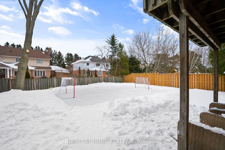 Photo 41 at 41 Amberly Boulevard, Ancaster, Hamilton
