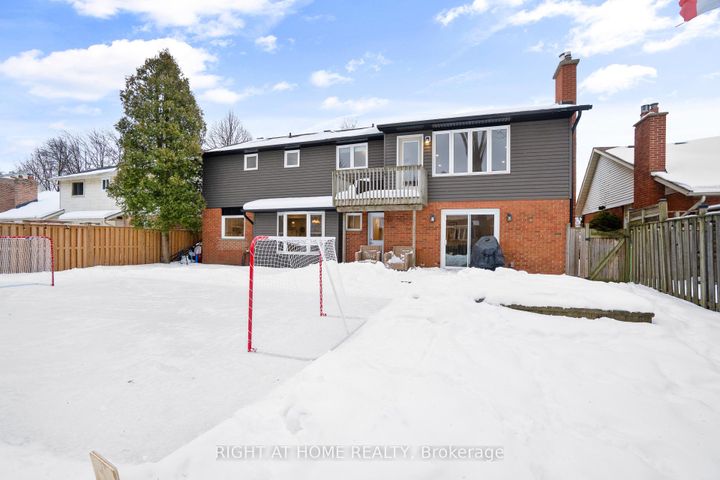 Photo 42 at 41 Amberly Boulevard, Ancaster, Hamilton