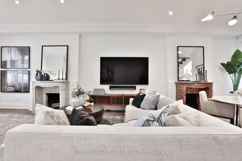 Photo 4 at 69 Sullivan Street, Chinatown, Toronto