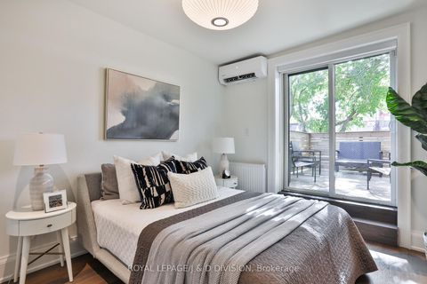 Photo 23 at 69 Sullivan Street, Chinatown, Toronto