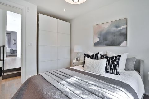 Photo 24 at 69 Sullivan Street, Chinatown, Toronto