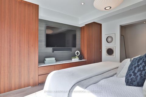 Photo 31 at 69 Sullivan Street, Chinatown, Toronto