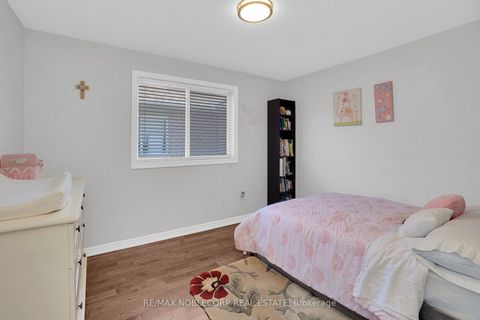 Photo 20 at 92 Water Garden Lane, Sonoma Heights, Vaughan