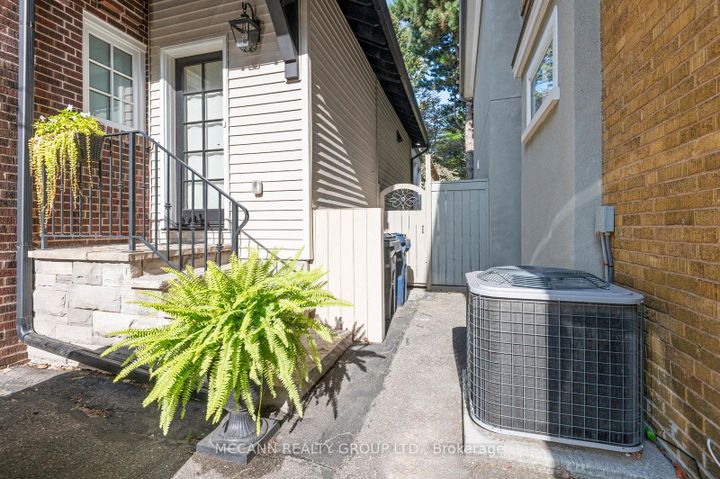 Photo 14 at 45 Lascelles Boulevard, Eglinton, Toronto
