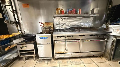 Photo 15 at 3260 Lake Shore Boulevard, Long Branch, Toronto