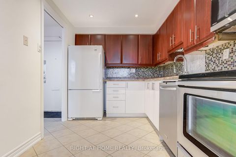 Photo 13 at 802 - 551 The West Mall, Etobicoke West Mall, Toronto