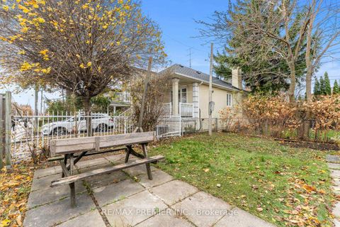 Photo 31 at 1013 Briar Hill Avenue, Belgravia, Toronto