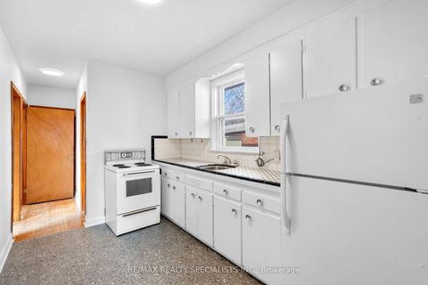 Photo 9 at 100 Symons Street, Mimico, Toronto