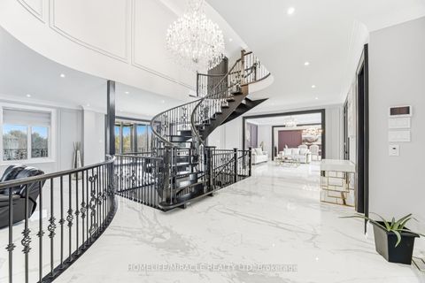 Photo 7 at 56 Orico Court, Kleinburg, Vaughan