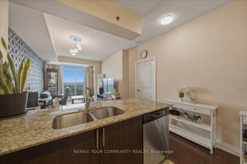 Photo 13 at 1009 - 520 Steeles Avenue W, Yorkhill, Vaughan