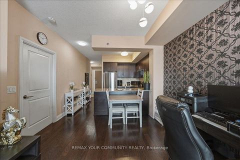 Photo 19 at 1009 - 520 Steeles Avenue W, Yorkhill, Vaughan